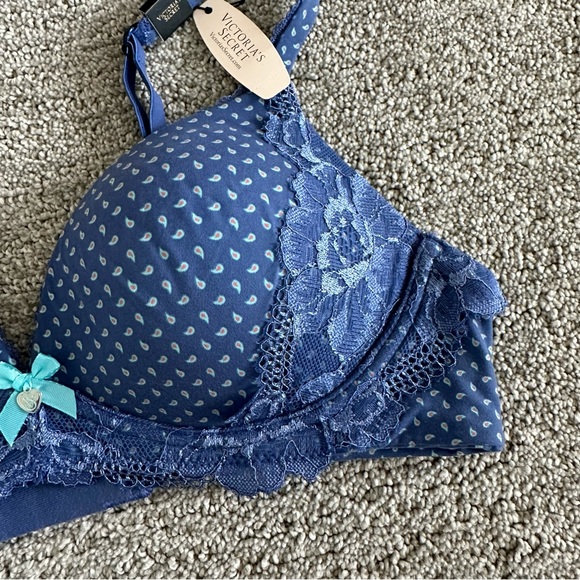 Victorias Secret Body By Victoria No Wire Bra 34B - Picture 2 of 6